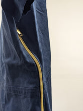 Load image into Gallery viewer, Jaanuu 2 Pocket Scrub Top